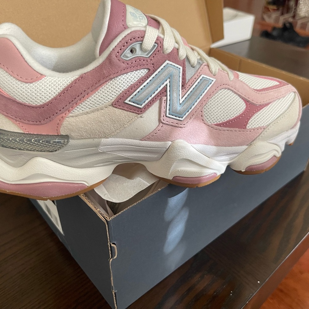 New Balance Women's Pink, White & Light Blue Retro-Style Sneakers